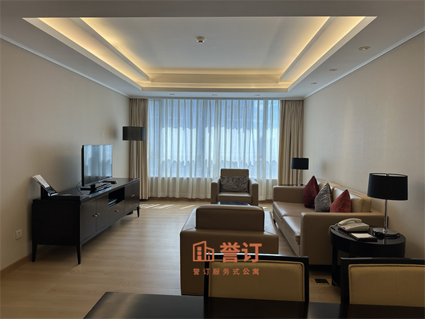 财富中心千禧公寓北京财富中心千禧公寓：荣膺大奖，铸就服务式公寓新典范荣膺【2025 CHA中国酒店大奖】年度最佳服务式酒店公寓这一殊荣。